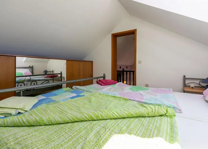 Boni In - Kvarner Region Supetarska Draga