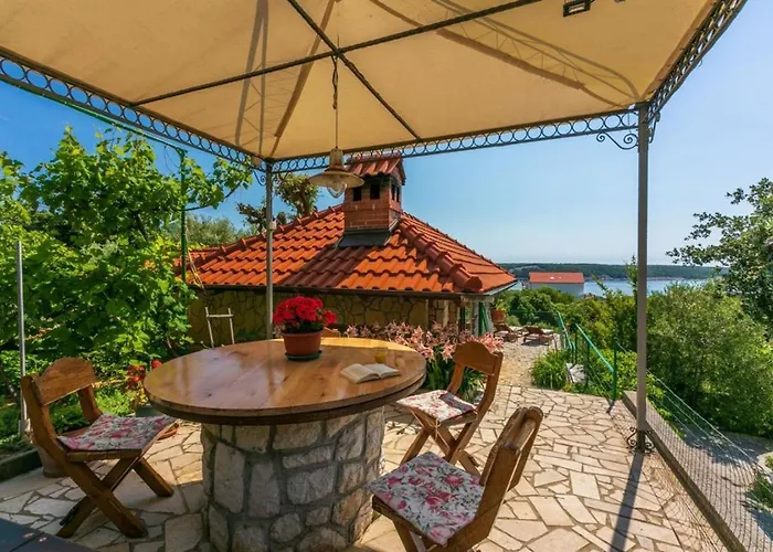 Gostinjska kuća Boni In - Kvarner Region Supetarska Draga